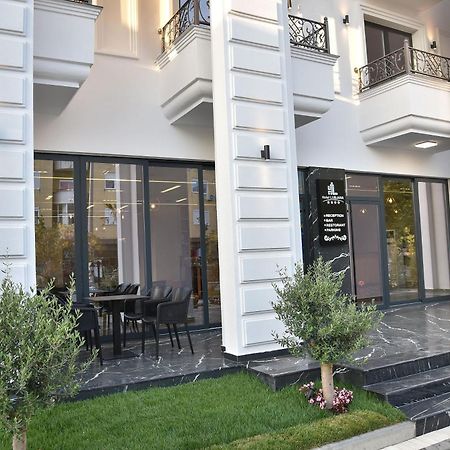 Hotel Lubjana Durrës Exterior foto