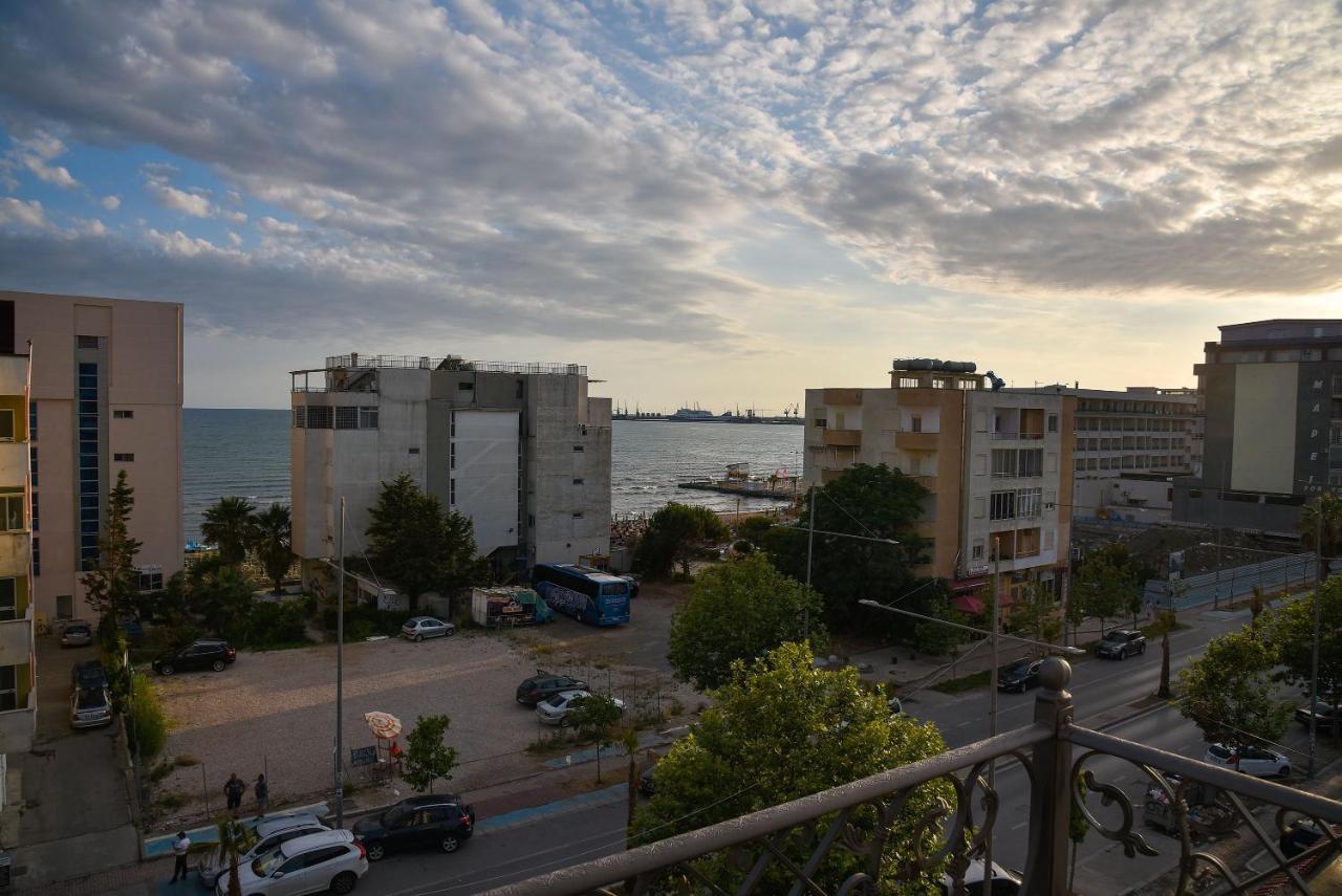 Hotel Lubjana Durrës Exterior foto